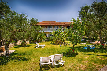 Artemis Studios And Apartments Psarou  Εξωτερικό φωτογραφία